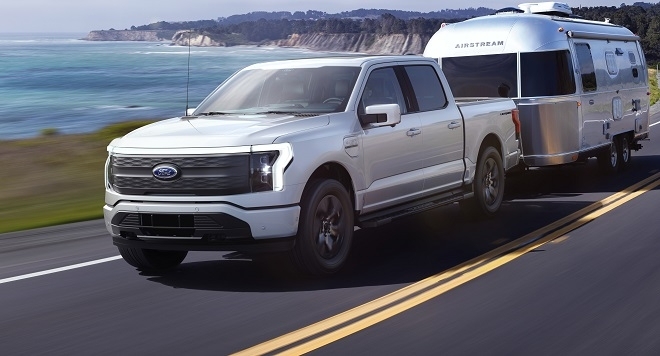 포드 F-150 라이트닝.