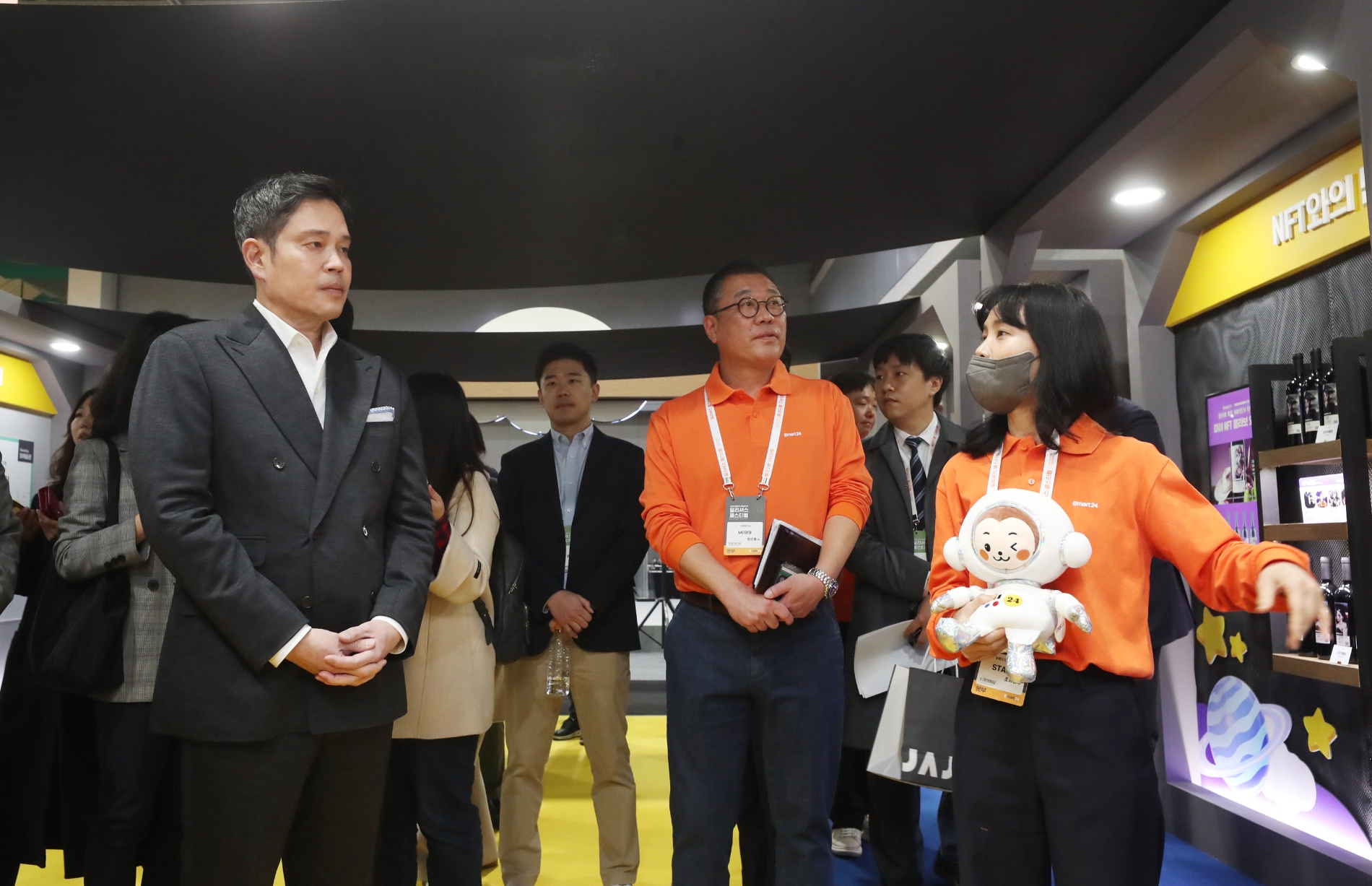 정용진 신세계 부회장이 이마트24 '딜리셔스페스티벌' 행사에 직접 방문했다.  /사진제공=신세계그룹 제공