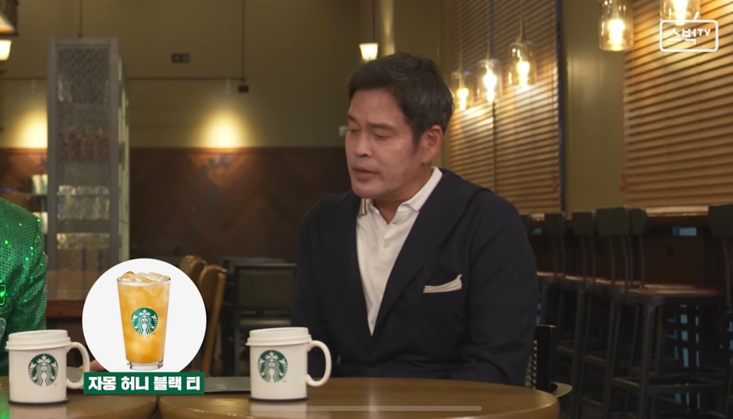 정용진 신세계 부회장이 스타벅스 코리아 유튜브 채널에 출연해 발언하고 있다./ 사진 = 스타벅스 코리아 유튜브 갈무리