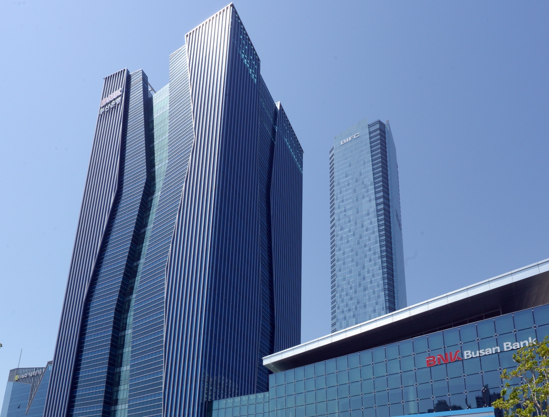 2금융 대출 최저 6% 금리로…부산은행, ‘새희망홀씨’ 대환대출 출시