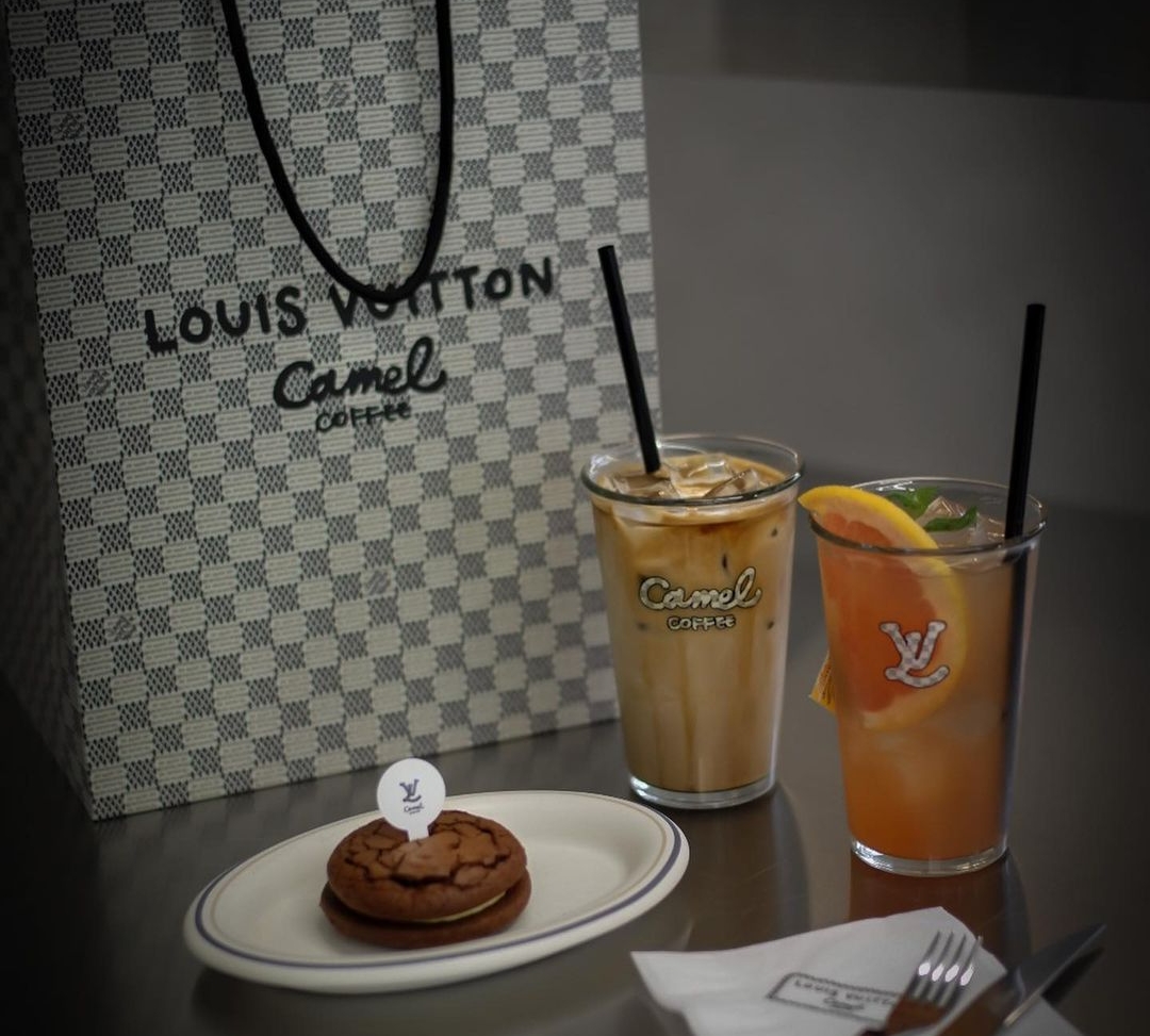카멜커피, 루이비통 코리아 협업 식음료 이미지./ 사진 = 인스타그램 갈무리