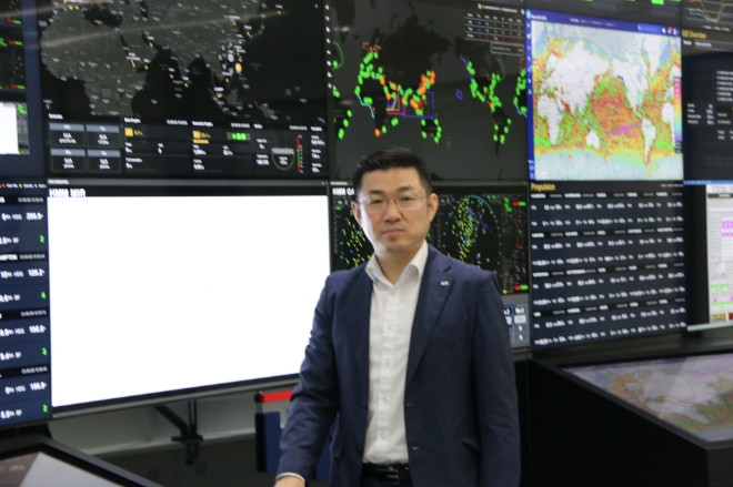 HMM 부산종합상황실에서 만난 변상수 HMM 해사디지털팀장.