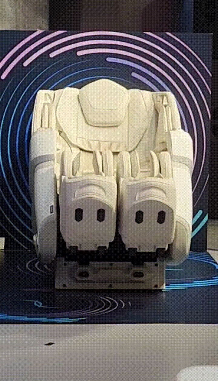 바디프랜드 안마의자 신제품 '팔콘'. /사진=손원태기자