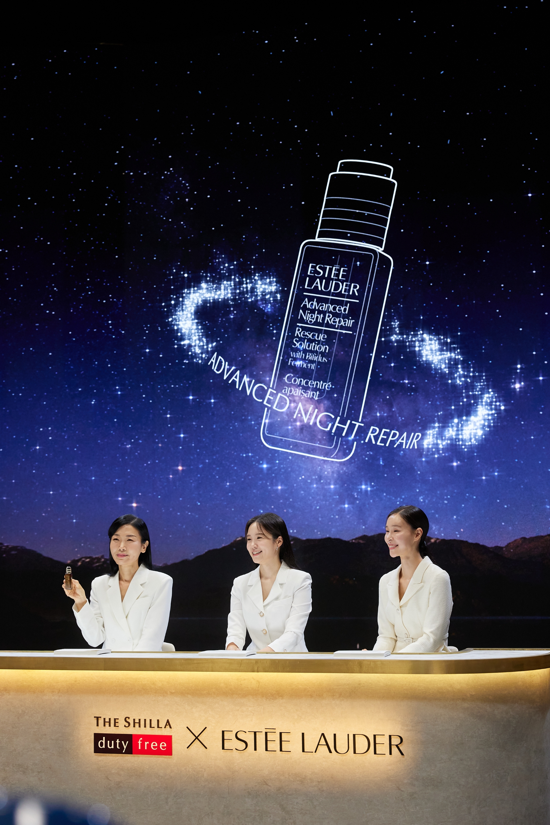 신라면세점이 21일 오후 7시 면세업계 최초로 VIP고객을 대상으로 하는 버추얼 뷰티클래스를 개최한다. /사진제공=신라면세점