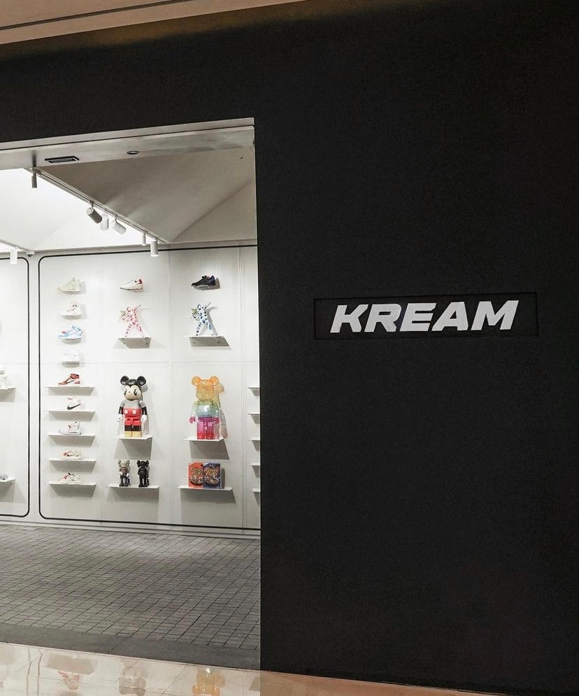 네이버의 손자회사 크림은 일본 1위 리셀 사업자 '소다'에 976억원을 투자해 43.6% 지분을 확보했다고 4일 공시했다. / 사진=크림(KREAM) 인스타그램
