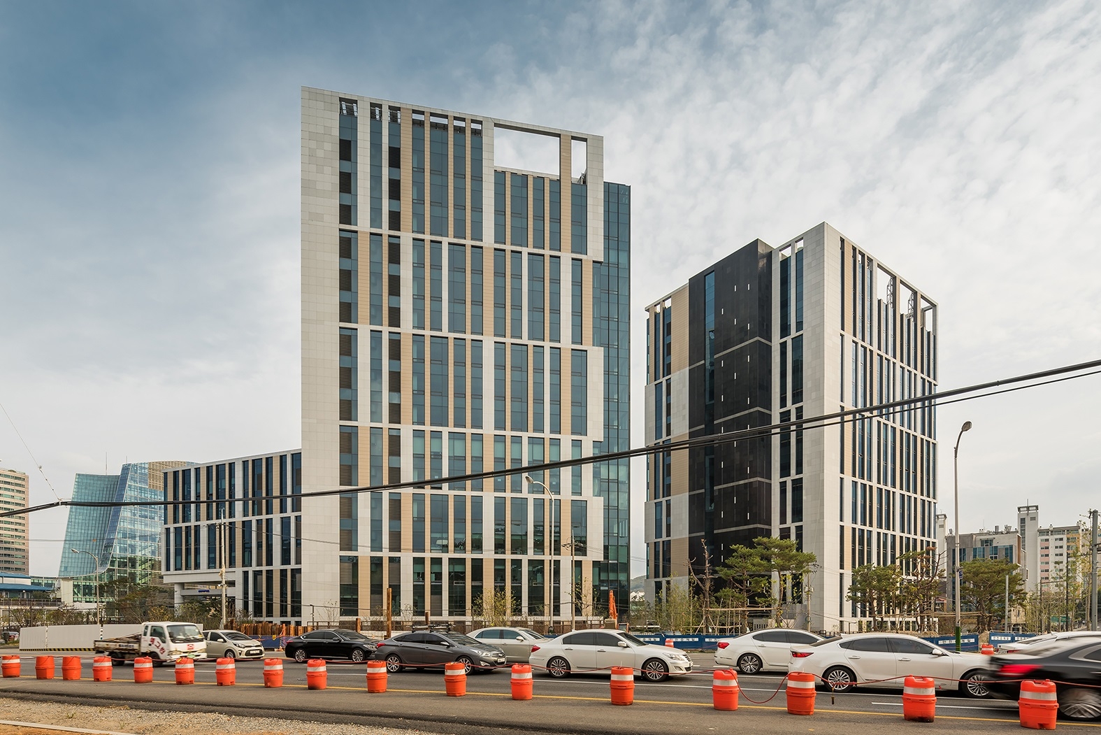 서초 마제스타시티 타워1,2 전경 / 사진제공=코람코자산신탁