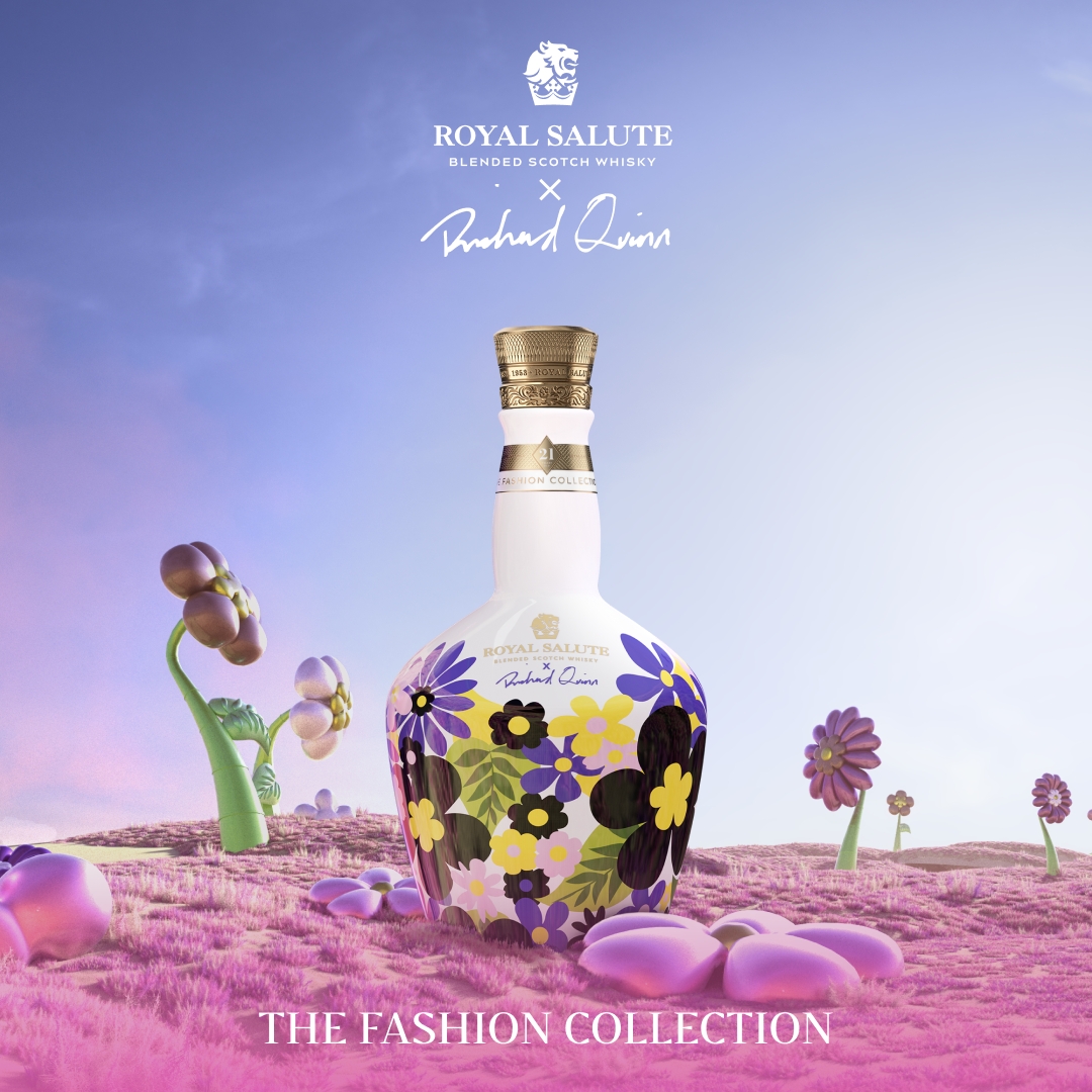 신라면세점이 인천국제공항에서 로얄샬루트 한정판을 선보이ㄴ다. /사진제공=신라면세점