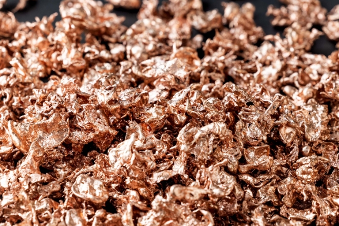 LS전선(대표 구본규)은 동박용 구리 신소재 큐플레이크(CuFlakeTM)를 개발했다. 사진=LS전선.