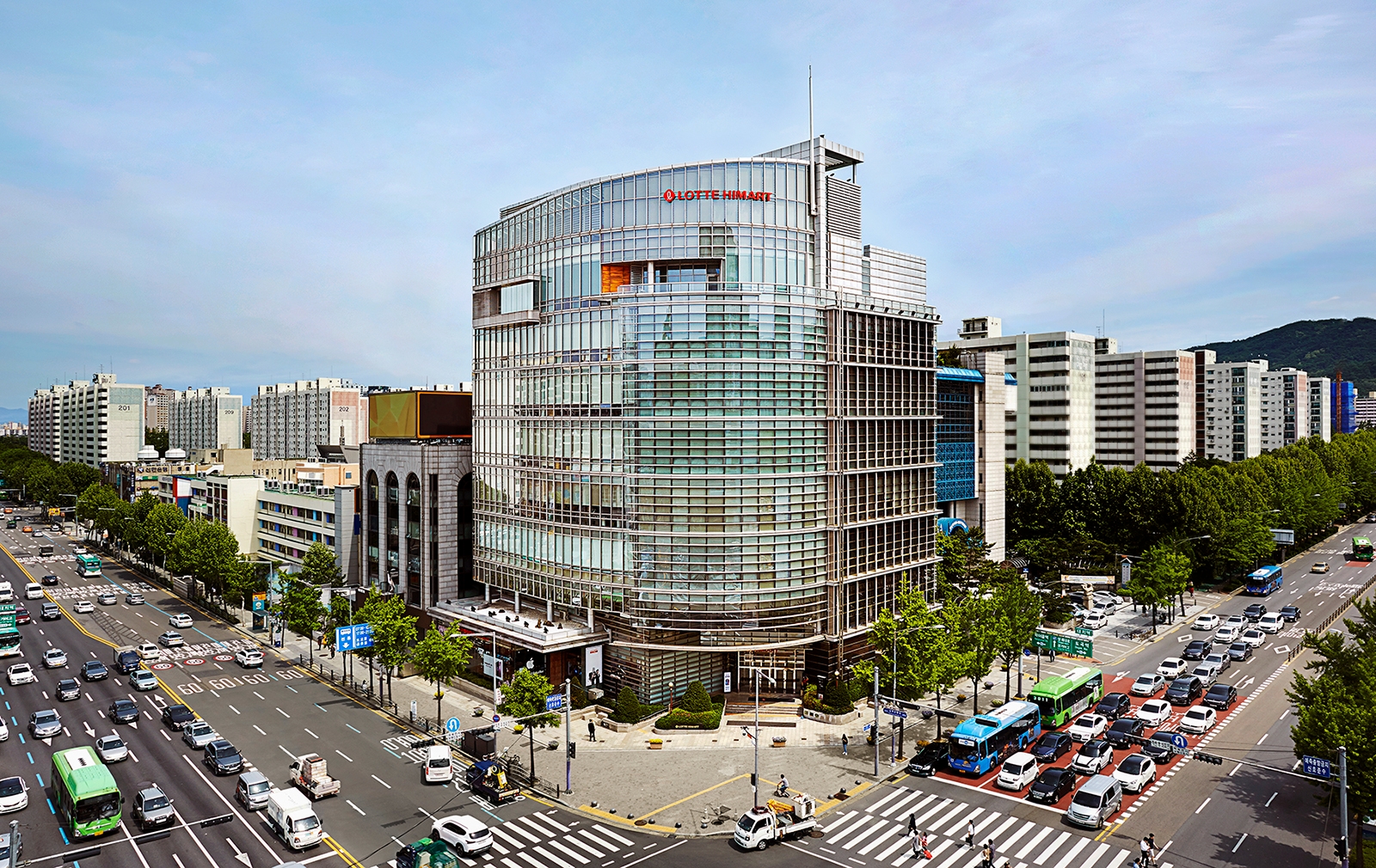 지난해 롯데하이마트가 흑자전환에 성공했다. /사진제공=롯데하이마트