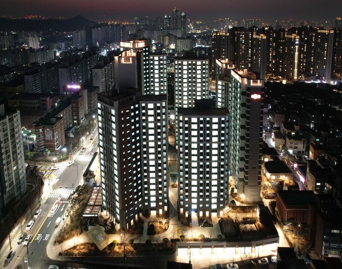 주안e편한세상에듀서밋 점등식 / 사진제공=코람코자산신탁