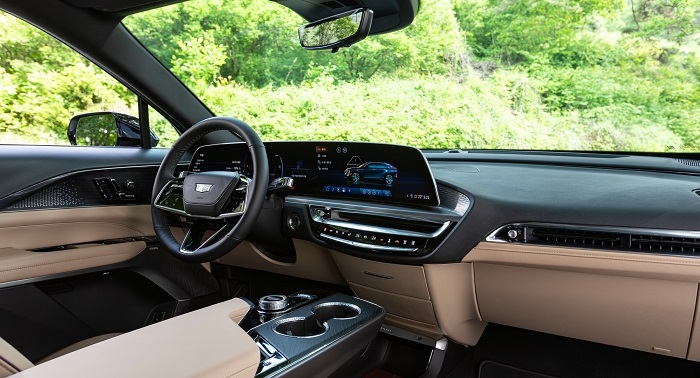 캐딜락 리릭 드디어 국내 상륙...1억짜리 전기SUV