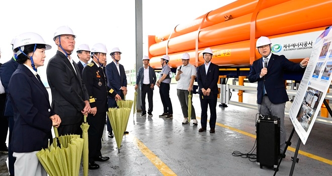 정의선 현대차그룹 회장 "소방관들 깊은 존경심"...회복지원차 기부