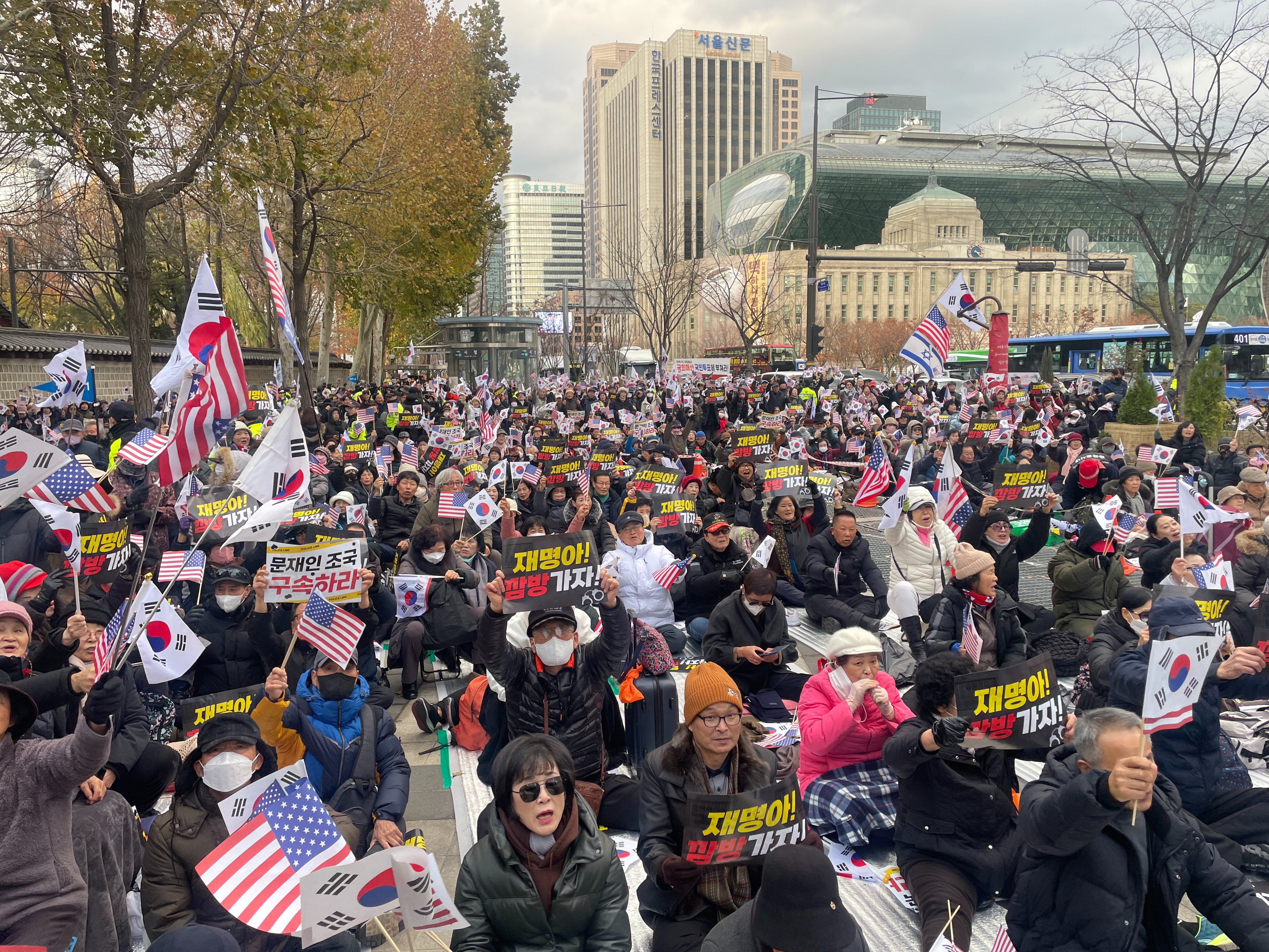 자유통일당, ‘불법·사기 탄핵 저지’ 집회…“예비 범죄인 이재명 퇴진이 먼저”