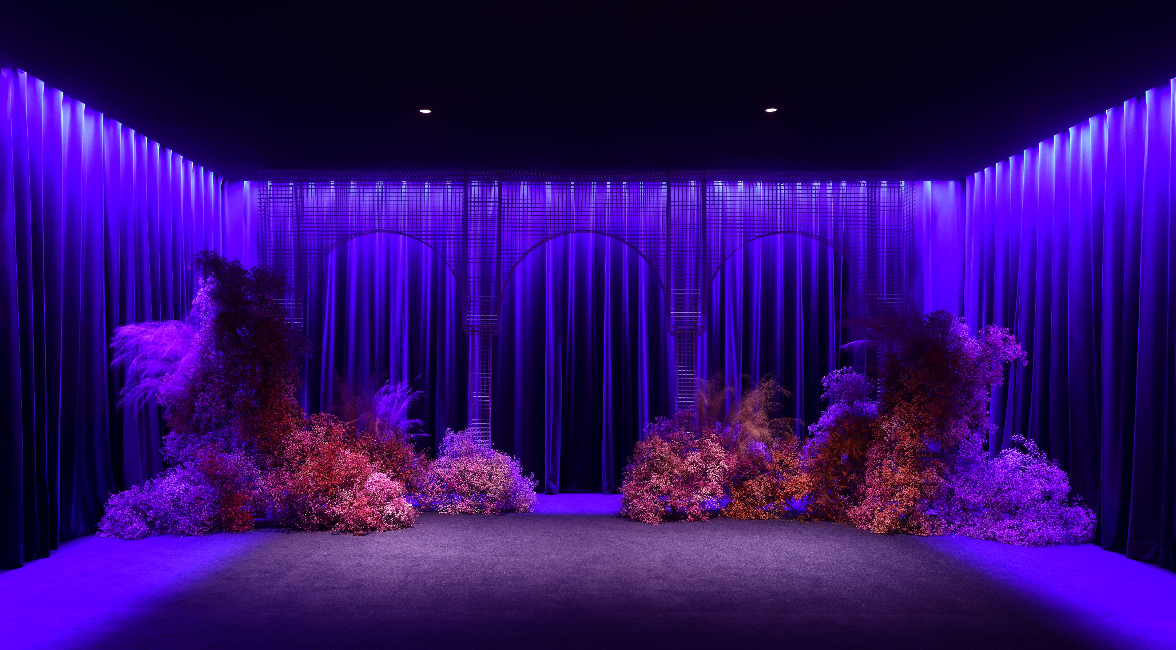 아크로 주택전시관 1층 리셉션 공간 / 사진제공=DL이앤씨