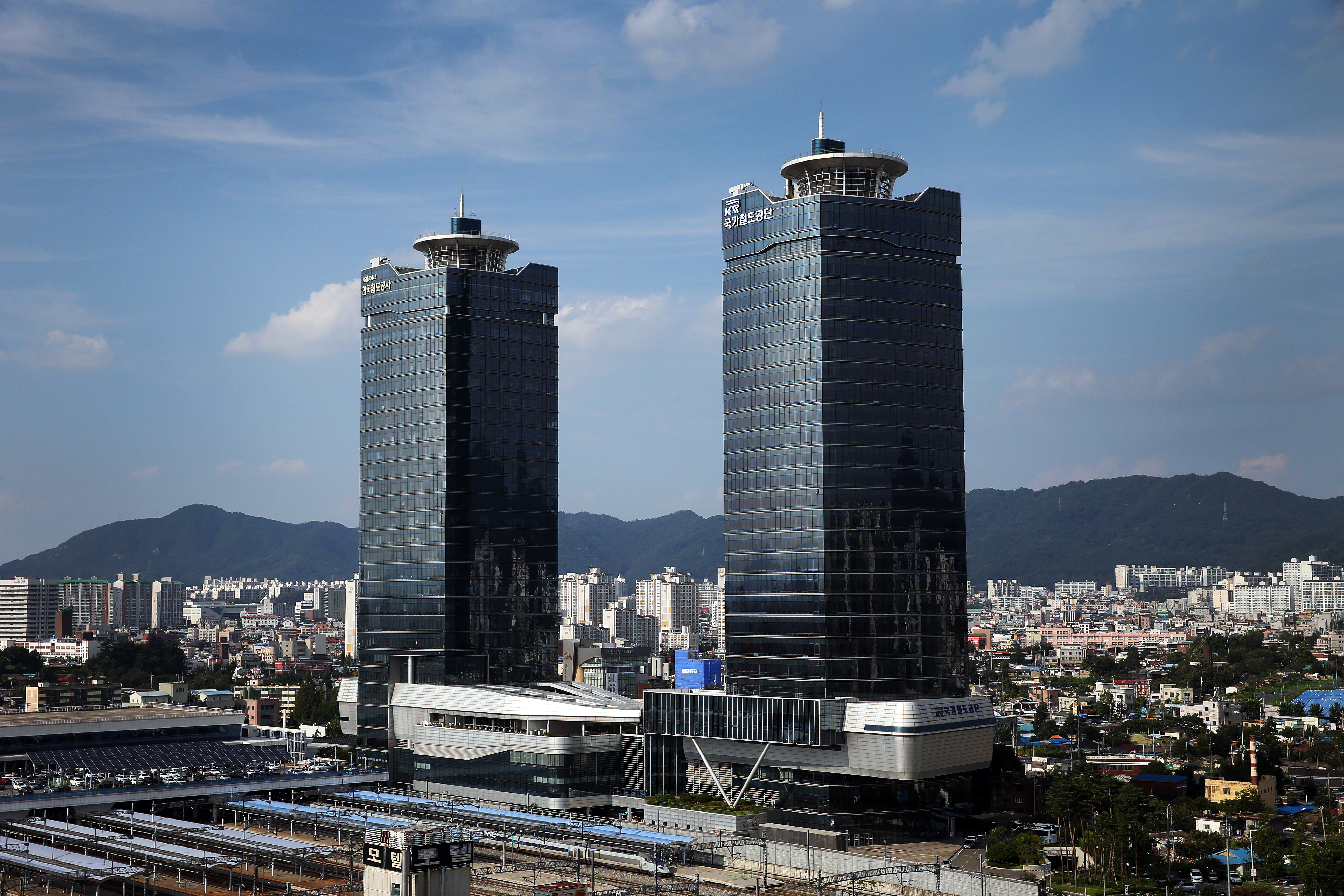 국가철도공단 사옥 전경