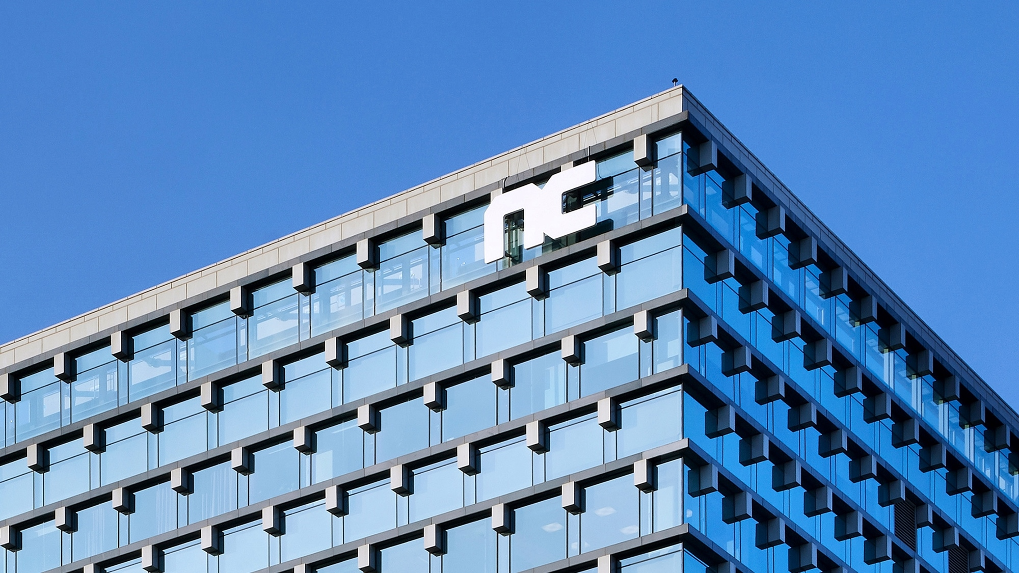 NC Soft Reports 'First Annual Loss', Aims for Turnaround with Global Releases