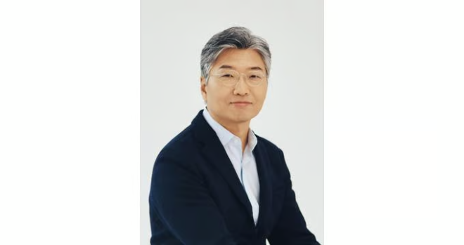 코스맥스그룹이 허민호 전 CJ ENM 커머스부문 대표이사를 지주사 코스맥스비티아이 부회장으로 영입했다. 사진은 허민호 신임 코스맥스비티아이 부회장. /사진=코스맥스그룹