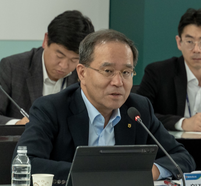 이찬우 NH농협금융지주 회장 / 사진제공 = NH농협금융지주