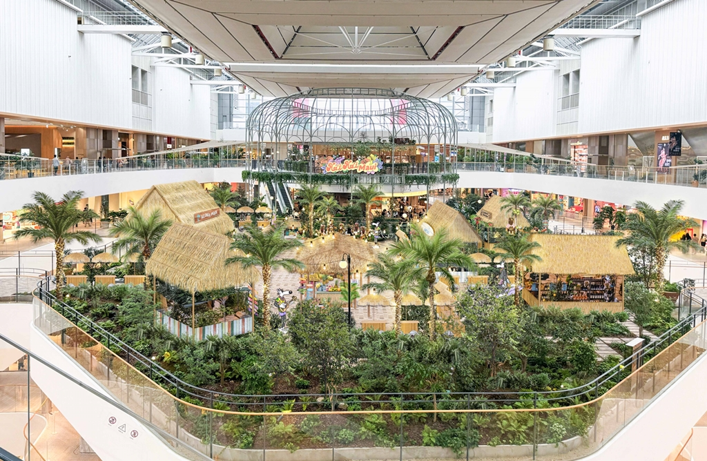 더현대서울에 연출된 후이후이 마우이./사진제공=현대백화점