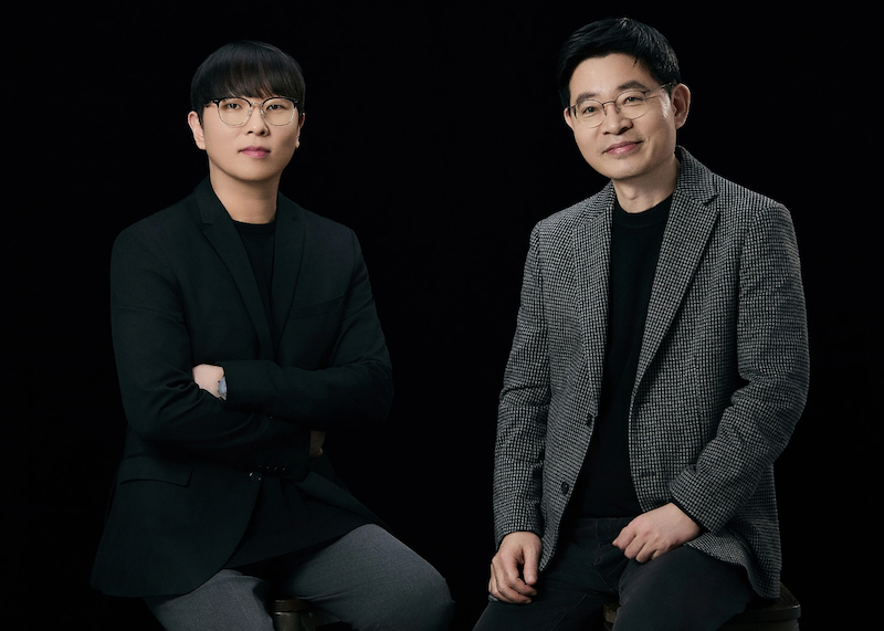 장윤중, 권기수 카카오엔터테인먼트 공동대표. / 사진=카카오엔터테인먼트