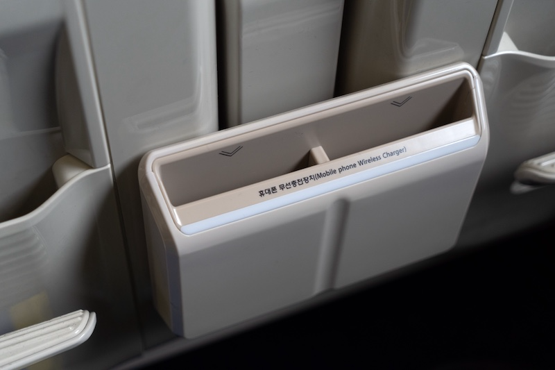 현대로템은 한국철도공사(코레일)에 ‘2세대 KTX-이음’ 초도 편성분을 기존 계획보다 약 4개월 앞서 조기 인도했다고 30일 밝혔다. 사진은 ‘2세대 KTX-이음’ 내부. / 사진=현대로템