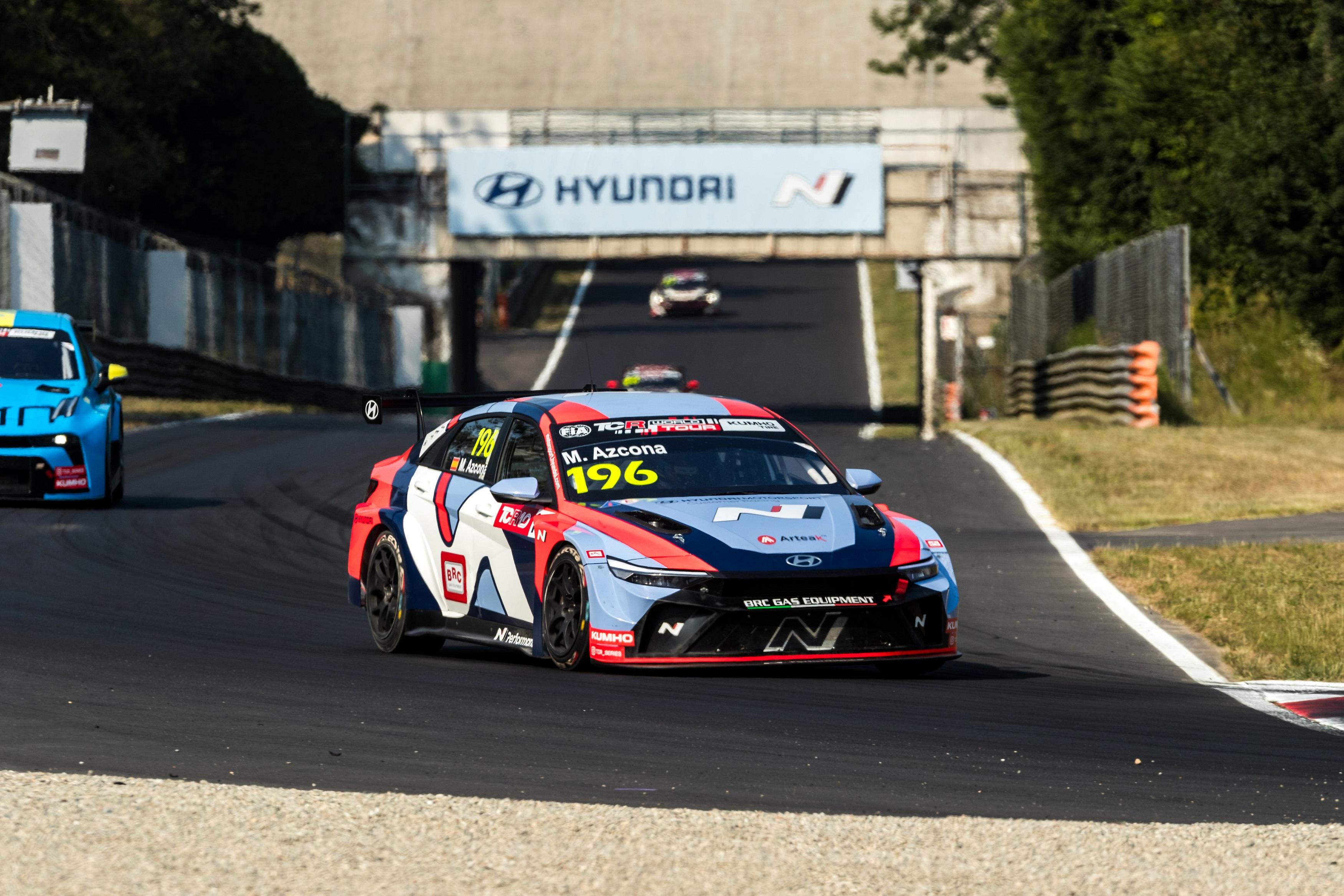 '더 뉴 아반테 N TCR' 주행 모습. / 사진=현대차그룹