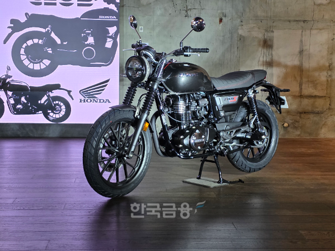 혼다코리아가 오는 19일 국내에 처음 선보이는 'GB350S'. / 사진=김재훈 기자