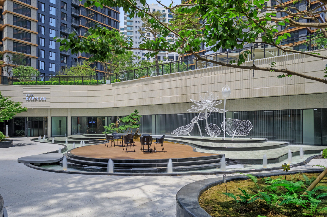 래미안 원펜타스 선큰정원. /사진제공=삼성물산 건설부문