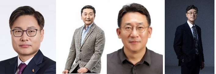 (왼쪽부터) 강동수 SK㈜ 사장, 이용욱 SK온 사장, 김영식 SK에코플랜트 사장, 정재헌 SK텔레콤 사장.