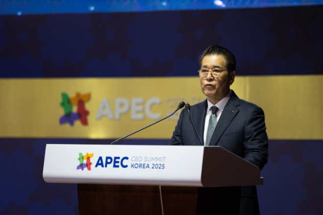 장인화 포스코그룹 회장인 30일 APEC CEO SUMMIT에서 다자간 공급망 협력을 강조했다. / 사진=포스코홀딩스