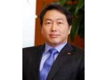 [산업Talk] 최태원 회장 “세계에서 한국 미래 설계하라”
