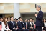 윤종규 회장 직원들과 터놓고 소통