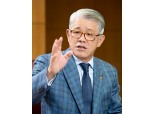 최신원 SK네트웍스 회장 ‘소통경영’ 나선다