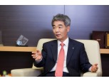 '어디에 투자할까'...신성호 IBK투자증권 사장 신간으로 화답