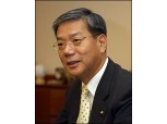 황영기 회장, 부동산신탁 투자 기회 살피고자 몽골 찾는다