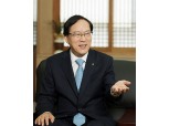 [4대 금융지주 회장 하반기 경영전략] 김용환 ‘중앙회 협치’ NH 수익창출 초점