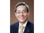 윤종규, 임원 대폭 물갈이 ‘뉴 KB’호 띄운다