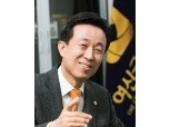 김덕수 여신금융협회장 발로 뛰는 리더십 각광