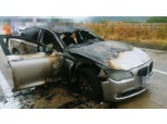 남해고속도서 BMW 730Ld 차량 화재