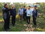 NH농협손보 오병관 대표, 태풍 콩레이 피해 농가 위로 방문