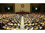 13세 미만 대상 아동 성범죄에 공소시효 미적용...국회 본회의 통과