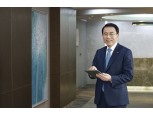 2기 안정 택한 조용병 신한금융 회장…카드 임영진·오렌지 정문국 연임 성공