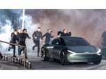 [포토] 제네시스 전기차 '민트 콘셉트' 공개행사...보그·지큐와 패션쇼 연출