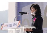 김정수 삼양식품 사장 경영 활동 복귀…첫 행보는 '밀양 신공장'