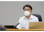 최정우 포스코홀딩스 회장 "수소·이차전지소재 투자 속도…신기술 확보에 심혈"