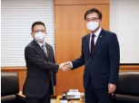 손병두 한국거래소 이사장, 대만증권거래소 이사장과 공동전략 논의 "CEO간 소통 강화"