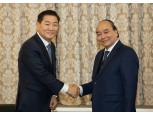 한종희 삼성전자 부회장, 베트남 국가주석에 '부산엑스포' 지지 요청