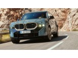 BMW XM 국내 사전예약 돌입...고성능 플러그인하이브리드 SUV
