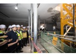 ‘주차장 붕괴사고’ 인천 검단 아파트, 철거 작업 중 근로자 사망