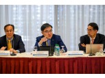 손병두 거래소 이사장, 美 밀컨 콘퍼런스서 한국 자본시장 홍보…"외인투자자 시장 접근성 제고"